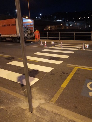Imperia: realizzato l'attraversamento pedonale nei pressi della nuova stazione, l'assessore Gagliano "Recepite le istanze dei pendolari, ora più sicurezza"