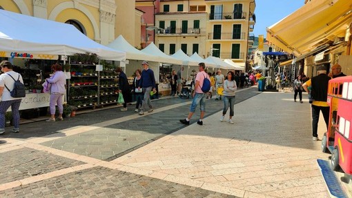 Diano Marina: giornata ricca di appuntamenti per Aromatica, il programma