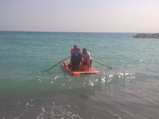 Le immagini dalla spiaggia del Pilone