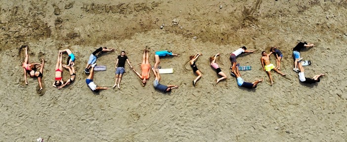 San Lorenzo al Mare: prende piede il progetto di promozione turistica #benessere. Terminate le riprese di un video musicale San Lorenzo al Mare: prende piede il progetto di promozione turistica #benessere. Terminate le riprese di un video musicale