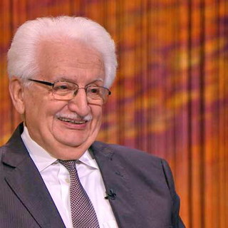 Riva Ligure: questa sera in piazza Matteotti Bruno Gambarotta protagonista della rassegna ‘Sale in Zucca’