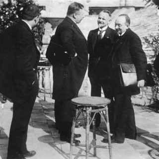 APPUNTI DI STORIA. A Imperia le radici dello "Spirito di Rapallo" ovvero " i nostri agenti a Imperia"