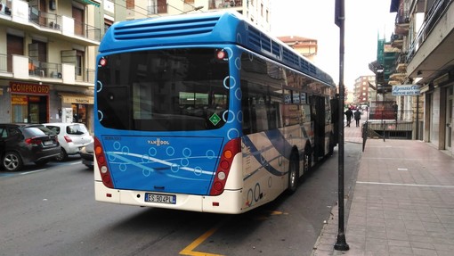 Arma di Taggia: un altro bus ad idrogeno in panne, l'avvio del servizio è davvero sfortunato (Foto)