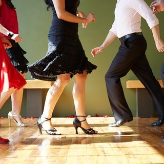 Al via i corsi collettivi e privati di Ballo Liscio, Sala, Latini e di Gruppo della scuola ‘A.S.D Love Dance’