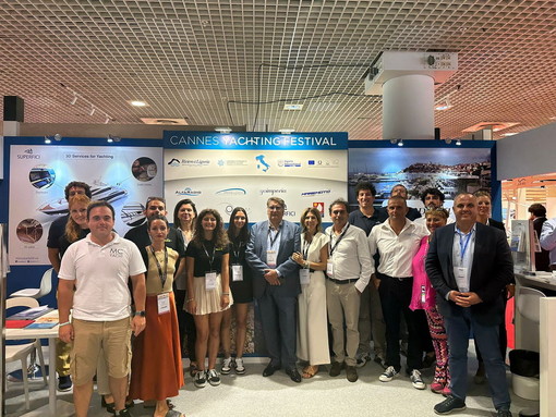 La collettiva di imprese liguri della nautica.al Cannes Yachting Festival La collettiva di imprese liguri della nautica.al Cannes Yachting Festival