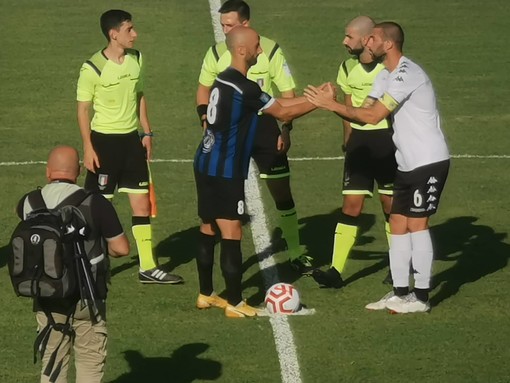 Coppa Italia, derby pirotecnico tra Imperia e Albenga: al 'Ciccione' finisce 3-3