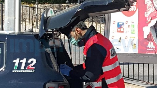 Emergenza Coronavirus: arresti, denunce e semplici sanzioni nel bilancio di giorni di controlli dei Carabinieri Emergenza Coronavirus: arresti, denunce e semplici sanzioni nel bilancio di giorni di controlli dei Carabinieri