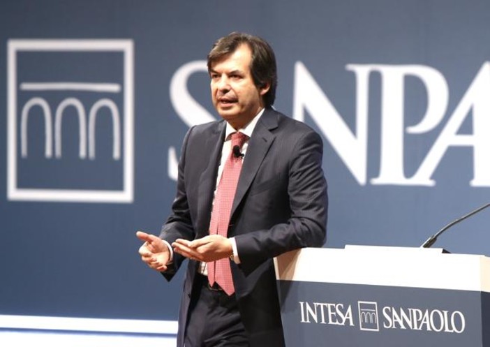 Carlo Messina (foto corriere.it)