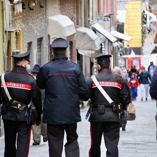 Zona arancione da oggi: riaprono i negozi e, nel proprio comune, si può circolare senza autocertificazione Zona arancione da oggi: riaprono i negozi e, nel proprio comune, si può circolare senza autocertificazione