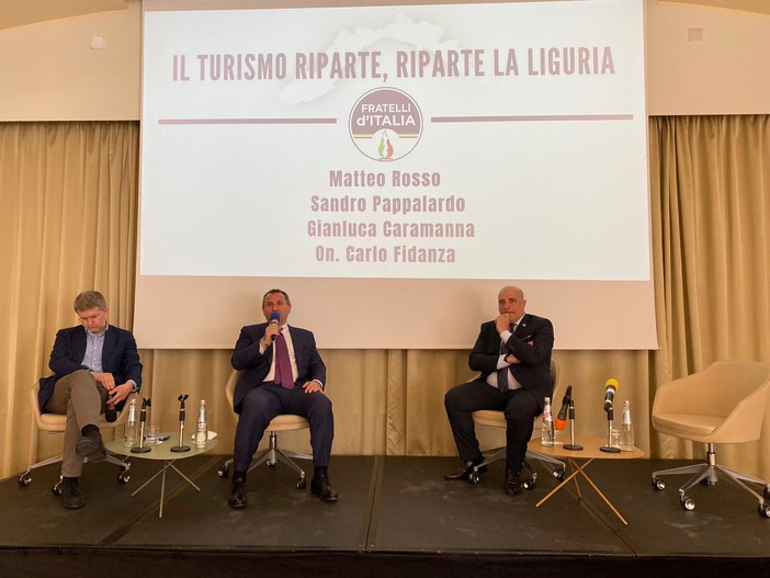 "La Liguria riparte con il turismo": un convegno di Fratelli d'Italia oggi a Genova, Berrino "Per dare un segnale chiaro" (Foto e Video) "La Liguria riparte con il turismo": un convegno di Fratelli d'Italia oggi a Genova, Berrino "Per dare un segnale chiaro" (Foto e Video)