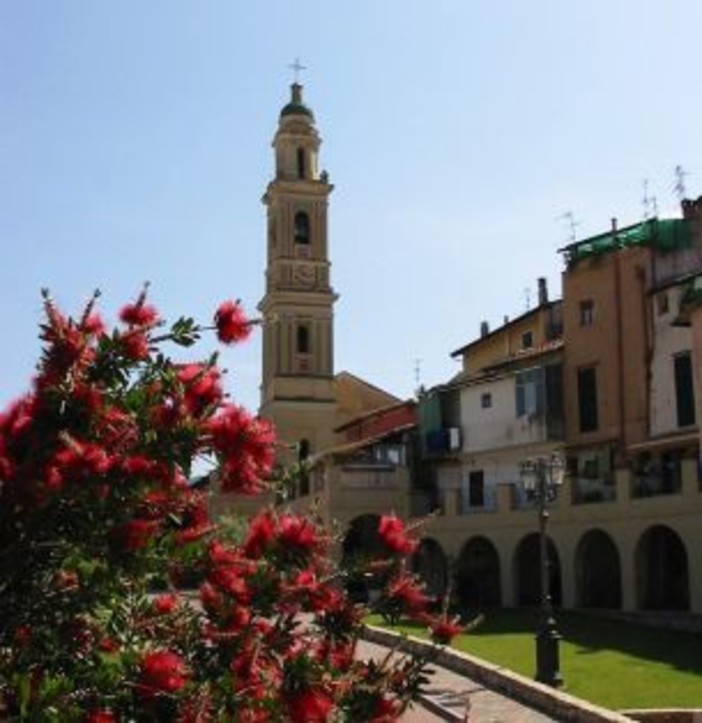 Riceve bolletta da oltre 15mila euro e si sente male: per un errore anziana finisce in rianimazione Riceve bolletta da oltre 15mila euro e si sente male: per un errore anziana finisce in rianimazione