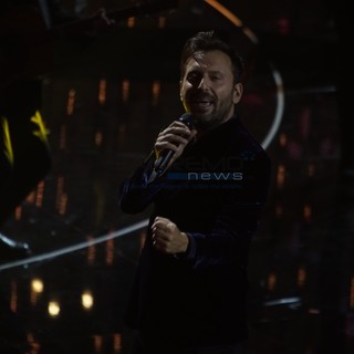 Festival 2022, la prima volta a Sanremo di Cesare Cremonini è un'altalena di emozioni: &quot;Momento magico&quot; (Foto)
