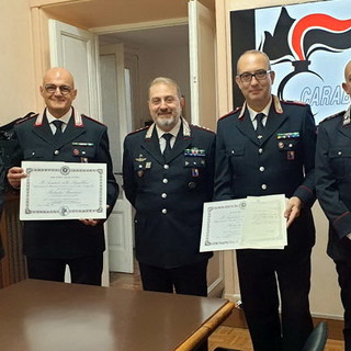 Consegnati i diplomi della 'Medaglia Mauriziana' ai Luogotenenti Gianluca Ciocchetti e Pier Franco Rivano (Foto)