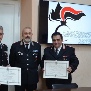 Imperia: cerimonia di consegna di due medaglie ‘Mauriziane’ al comando provinciale dei carabinieri Imperia: cerimonia di consegna di due medaglie ‘Mauriziane’ al comando provinciale dei carabinieri