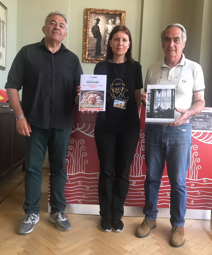 Imperia: consegnate dal Comitato San Giovanni le firme raccolte per il sostegno a Villa Grock Imperia: consegnate dal Comitato San Giovanni le firme raccolte per il sostegno a Villa Grock