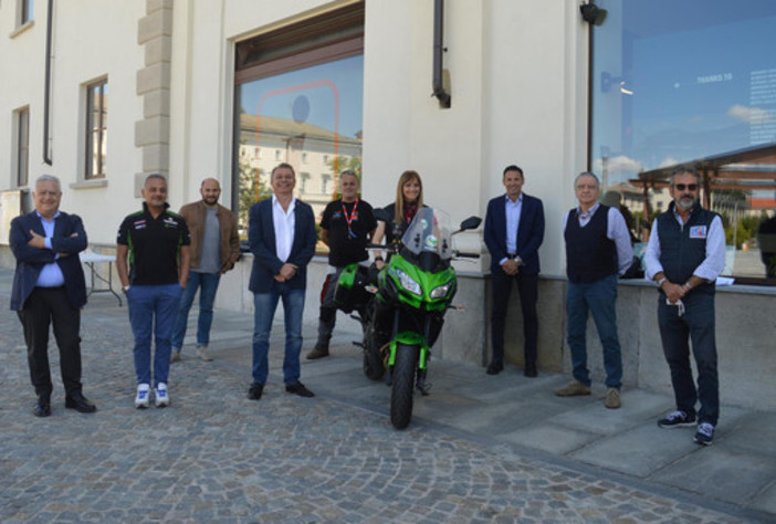 Dal basso Piemonte: presentata la &quot;Casteldelfino Raid Experience with Cromilla&quot; per i mototuristi