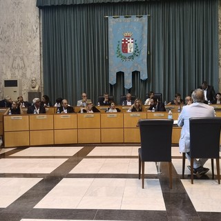 Imperia: il 30 aprile il prossimo consiglio comunale. Rifiuti, bilancio e asili nido tra gli argomenti in discussione