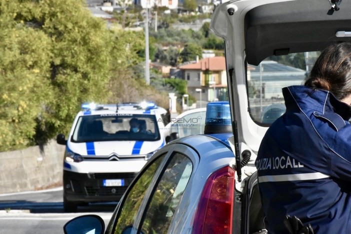 I controlli della polizia municipale in provincia di Imperia