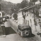 APPUNTI DI STORIA. Nascita delle prime istituzioni scolastiche a Castelvecchio APPUNTI DI STORIA. Nascita delle prime istituzioni scolastiche a Castelvecchio