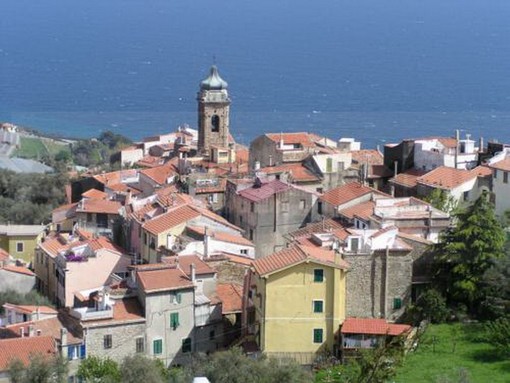 I ringraziamenti di Daniela per il soccorso al marito Ferdinando finito sotto un trattore a Costarainera I ringraziamenti di Daniela per il soccorso al marito Ferdinando finito sotto un trattore a Costarainera