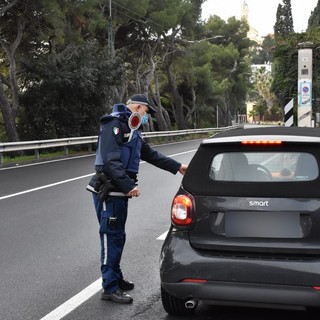 polizia municipale controlli Sanremo