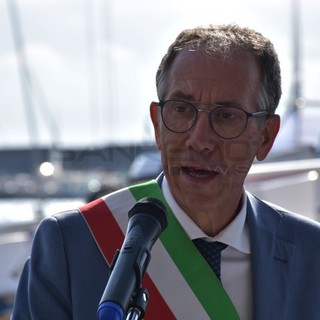 Sanremo: Biancheri raduna i Sindaci dell'estremo ponente, al tavolo natalizio anche Claudio Borea e Maurizio Zoccarato