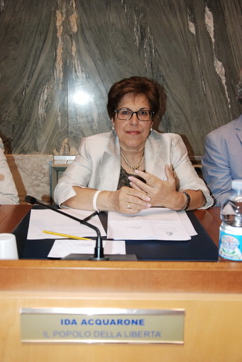 Imperia, ufficiale: decreto ASL 1 permette alla dottoressa Acquarone di lavorare fino a 73 anni