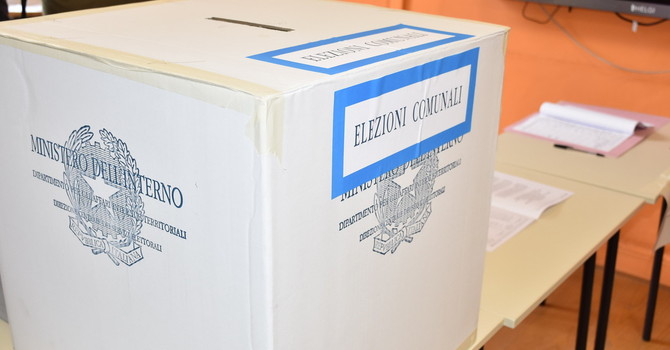 Affluenza, alle 19 Pietrabruna guida la partecipazione sopra il 46% Affluenza, alle 19 Pietrabruna guida la partecipazione sopra il 46%