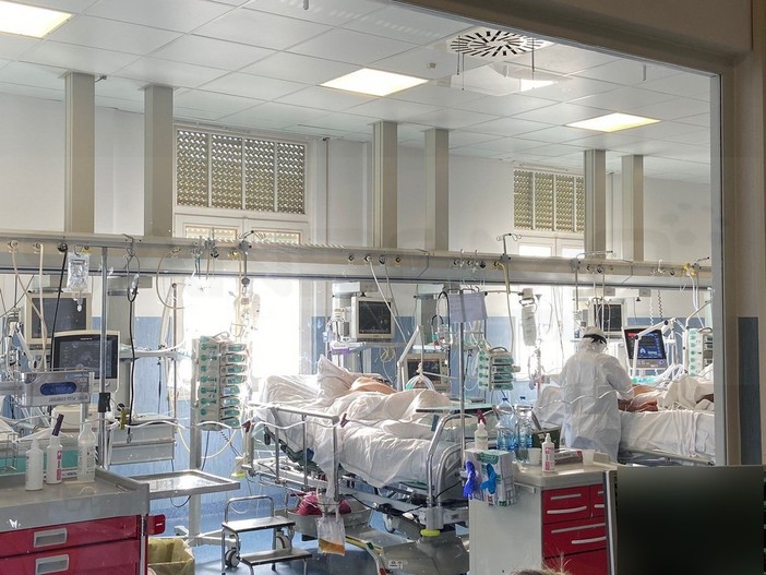 Covid, 218 nuovi casi positivi in provincia di Imperia. All'ospedale di Sanremo morto un uomo di 60 anni