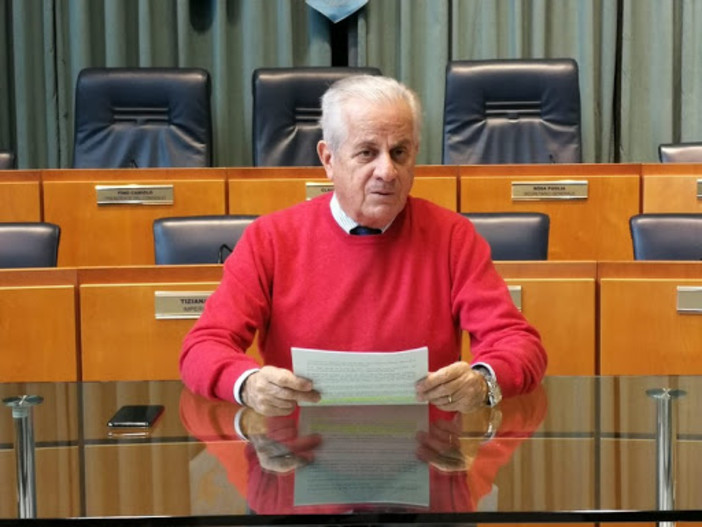 Oggi pomeriggio il Sindaco di Imperia Claudio Scajola ospite in diretta su Radio Onda Ligure 101 Oggi pomeriggio il Sindaco di Imperia Claudio Scajola ospite in diretta su Radio Onda Ligure 101