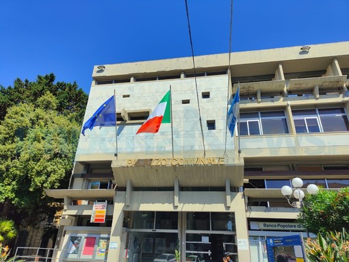 A Diano Marina il verde pubblico gestito in “house providing”, il rapporto con Gm si fa sempre più stretto