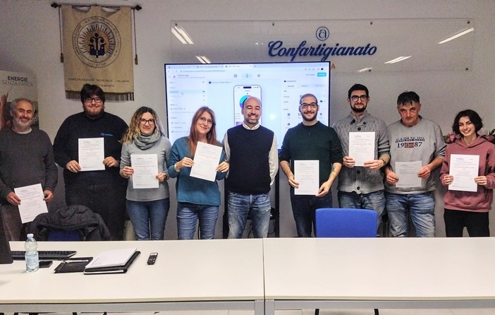 Sanremo: concluso il corso della Confartigianato ‘Sviluppo app no code con glide’ con Fabio Leanzi