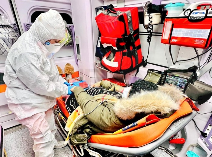Covid: Liguria resta in zona gialla, attivati per precauzione 100 nuovi posti letto dedicati al Covid Covid: Liguria resta in zona gialla, attivati per precauzione 100 nuovi posti letto dedicati al Covid