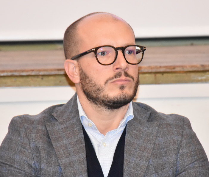 Elezioni, Ioculano (Pd) "Incredibile inaugurare a un giorno dalle elezioni, mentre mancano 30 Case della Salute"