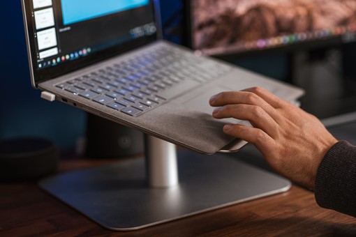 Novantamila famiglie liguri nel 2024 non hanno avuto accesso a internet a casa
