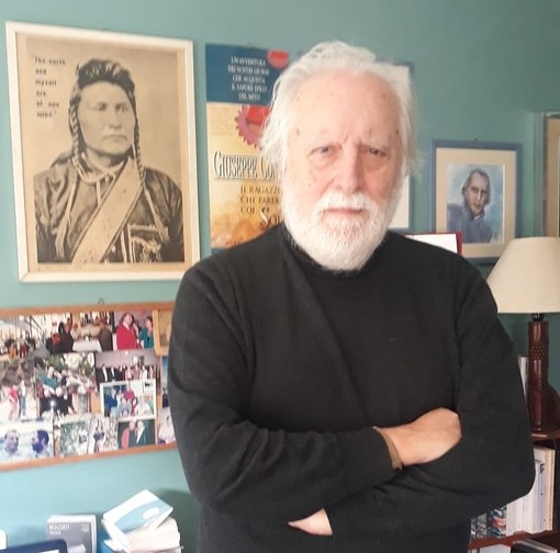 Tea con l'autore, conclude la rassegna Giuseppe Conte con 'Nessuno può uccidere Medusa'