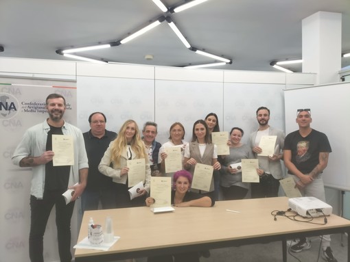 Cna Imperia: "Concluso con successo il corso per tatuatori, piercer ed estetiste per trucco permanente cromatico per l'estetica" (Foto)