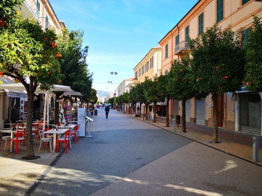 Diano Marina investe sul turismo: estesa tutto l'anno la filodiffusione per il centro Diano Marina investe sul turismo: estesa tutto l'anno la filodiffusione per il centro