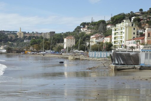 Confesercenti regionale conferma "Danni senza precedenti su tutto l'arco costiero ligure"