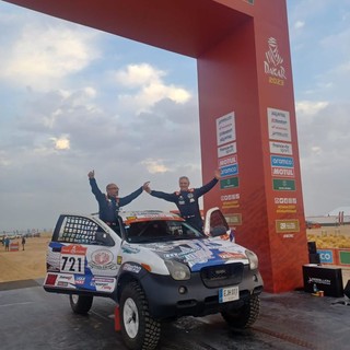 Automobilismo: il pilota dianese Luciano Carcheri ha terminato oggi a Dammam una 'Dakar' sfortunata Automobilismo: il pilota dianese Luciano Carcheri ha terminato oggi a Dammam una 'Dakar' sfortunata