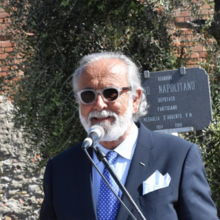 Lo scrittore Daniele La Corte ospite de 'Il tea con l’autore' al Centro Sociale Incontro di San Bartolomeo al Mare