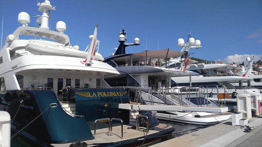 Imperia: donna inglese trovata morta su uno yacht. Si chiamava Rebecca, aveva 33 anni ed è deceduta nella sua cabina (Foto e Video) Imperia: donna inglese trovata morta su uno yacht. Si chiamava Rebecca, aveva 33 anni ed è deceduta nella sua cabina (Foto e Video)