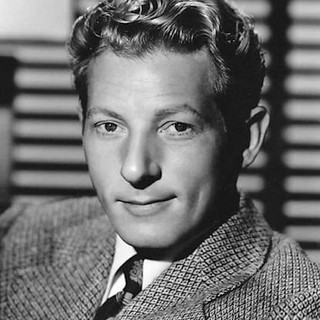 ACCADDE OGGI, 8 SETTEMBRE 1983. Il popolare attore Danny Kaye vola dagli Usa a Imperia per incontrare Nanni Ardoino: "Folgorato dal suo extravergine" ACCADDE OGGI, 8 SETTEMBRE 1983. Il popolare attore Danny Kaye vola dagli Usa a Imperia per incontrare Nanni Ardoino: "Folgorato dal suo extravergine"