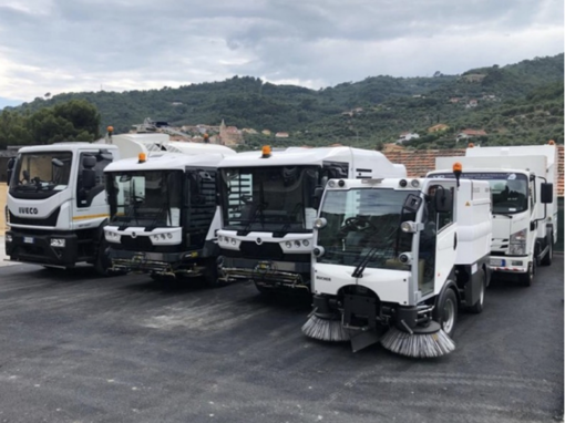 Imperia: riunione fiume tra l'Amministrazione e la De Vizia, ordinanza del Sindaco per il conferimento dei rifiuti Imperia: riunione fiume tra l'Amministrazione e la De Vizia, ordinanza del Sindaco per il conferimento dei rifiuti