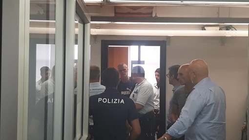 Omicidio al karaoke di Savona: Domenico Massari ascoltato dal Pm Chiara Venturi in tribunale a Savona (Foto)