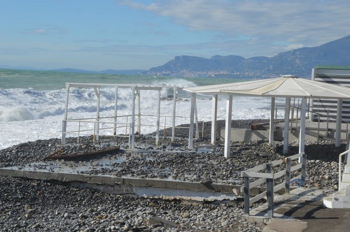 Maltempo e mareggiata: il presidente della Sib Confcommercio “Danni incalcolabili”