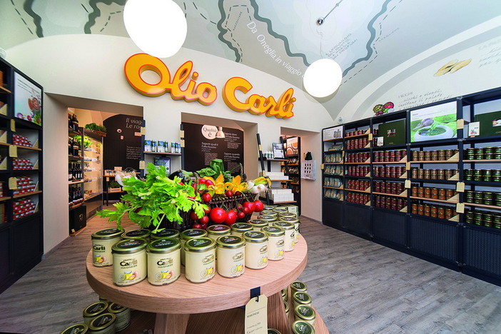 Fratelli Carli: l’azienda potenzia il proprio canale retail, domani l’inaugurazione di un nuovo Emporio a Varese Fratelli Carli: l’azienda potenzia il proprio canale retail, domani l’inaugurazione di un nuovo Emporio a Varese