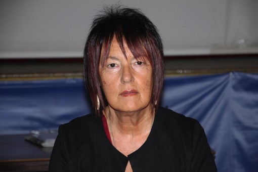 Daniela Cassini ospite a Imperia della rassegna ‘ApertaMente… se una sera d’estate’ Daniela Cassini ospite a Imperia della rassegna ‘ApertaMente… se una sera d’estate’