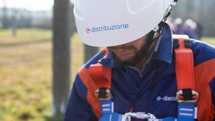 Lavori di E-Distribuzione sulla rete: domani interruzione della corrente in tre comuni Lavori di E-Distribuzione sulla rete: domani interruzione della corrente in tre comuni