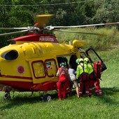 Monesi: ciclista cade e batte la testa, mobilitazione di soccorsi e trasporto in elicottero
